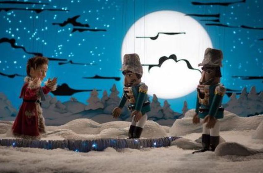 Die Augsburger Puppenkiste - Als der Weihnachtsmann vom Himmel fiel - Szenenbild 2 von 5