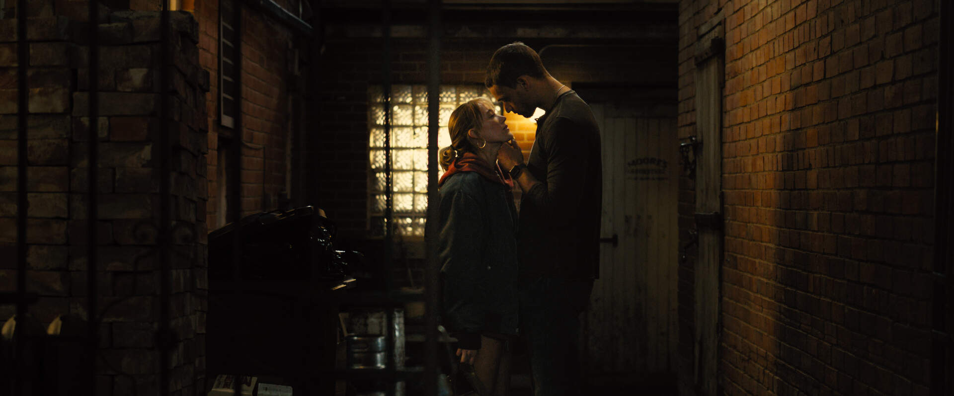 Für immer ein Teil von Dir - Reminders of Him - Szenenbild 2 von 2