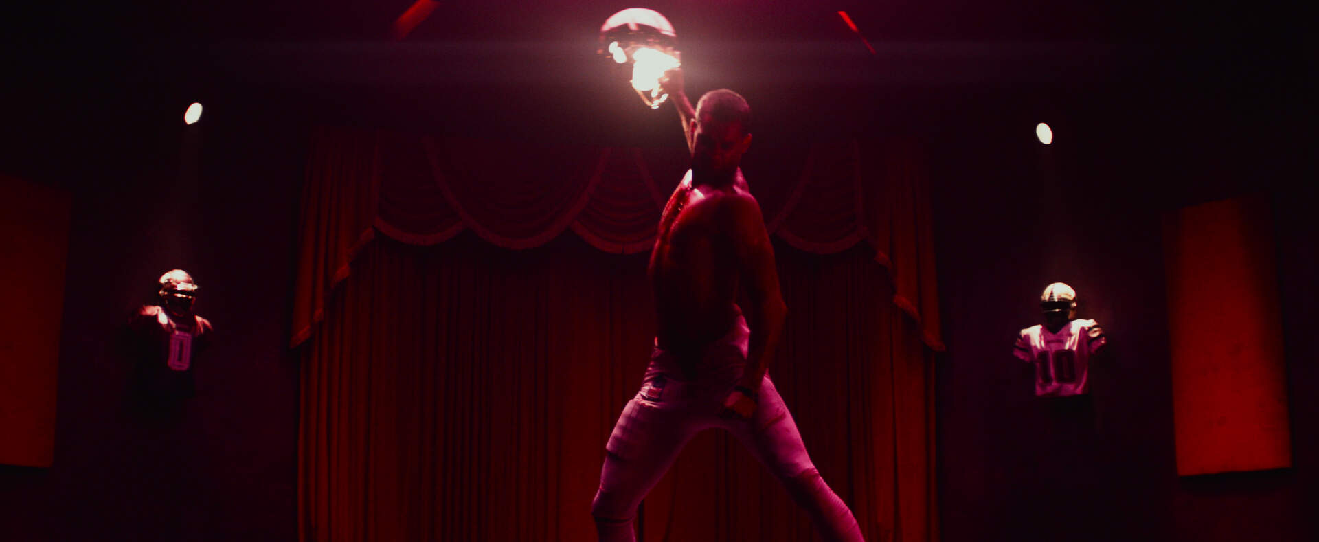 Him - Der Größte aller Zeiten - Szenenbild 7 von 7