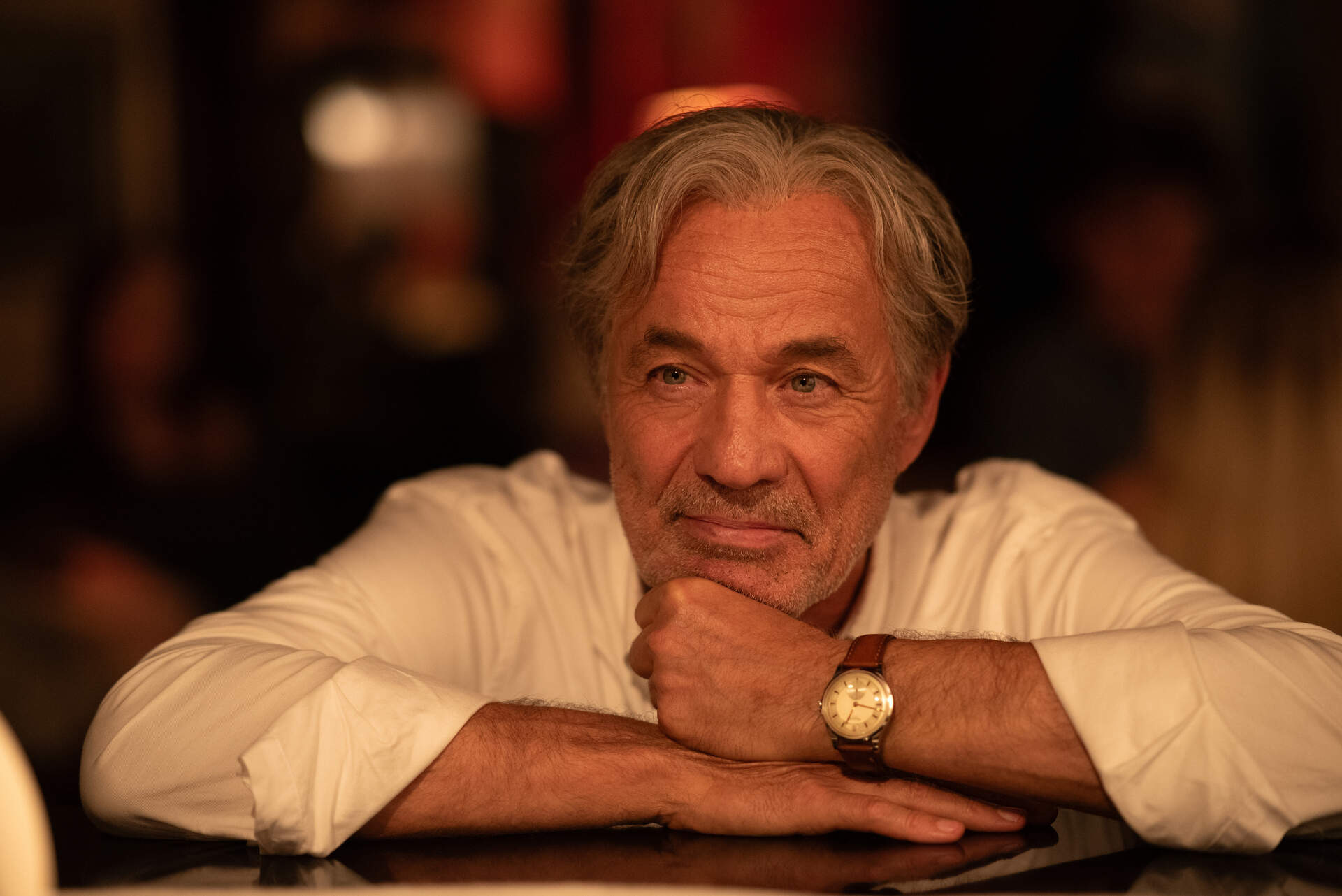 Ein fast perfekter Antrag - Szenenbild 4 von 7