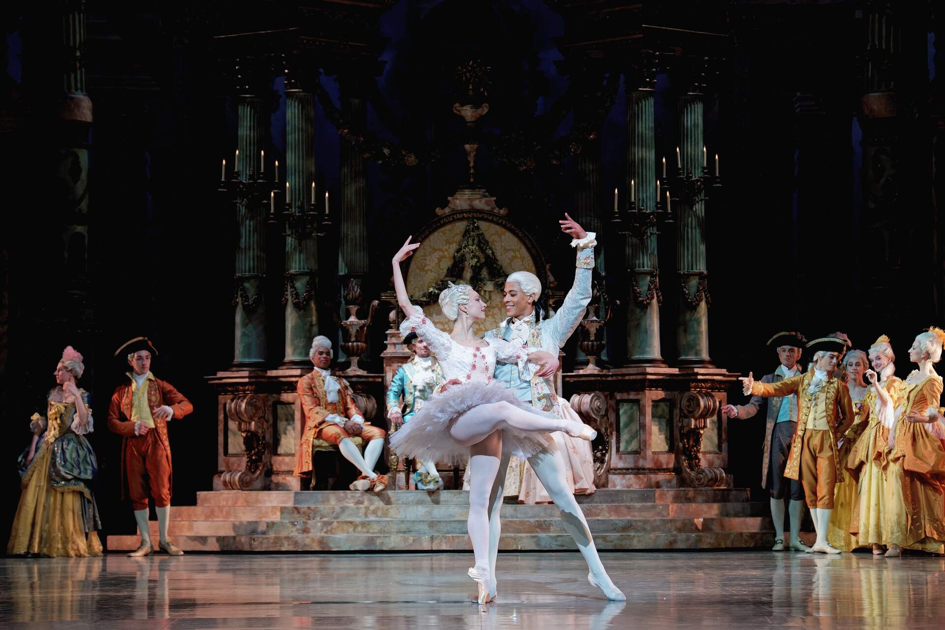 Dornröschen (Opera national de Paris) - Szenenbild 1 von 1