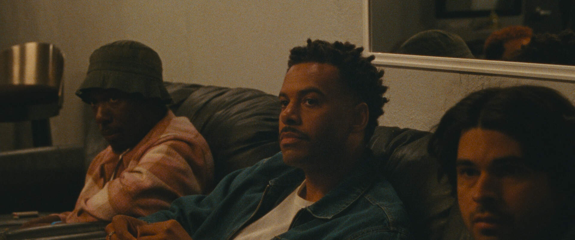 Lurker (engl.) - Szenenbild 3 von 7