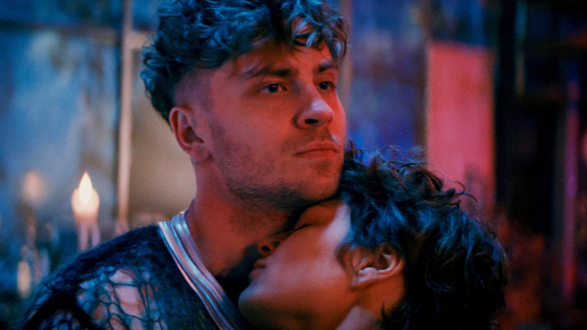Cyberpunk Romance - Szenenbild 1 von 1