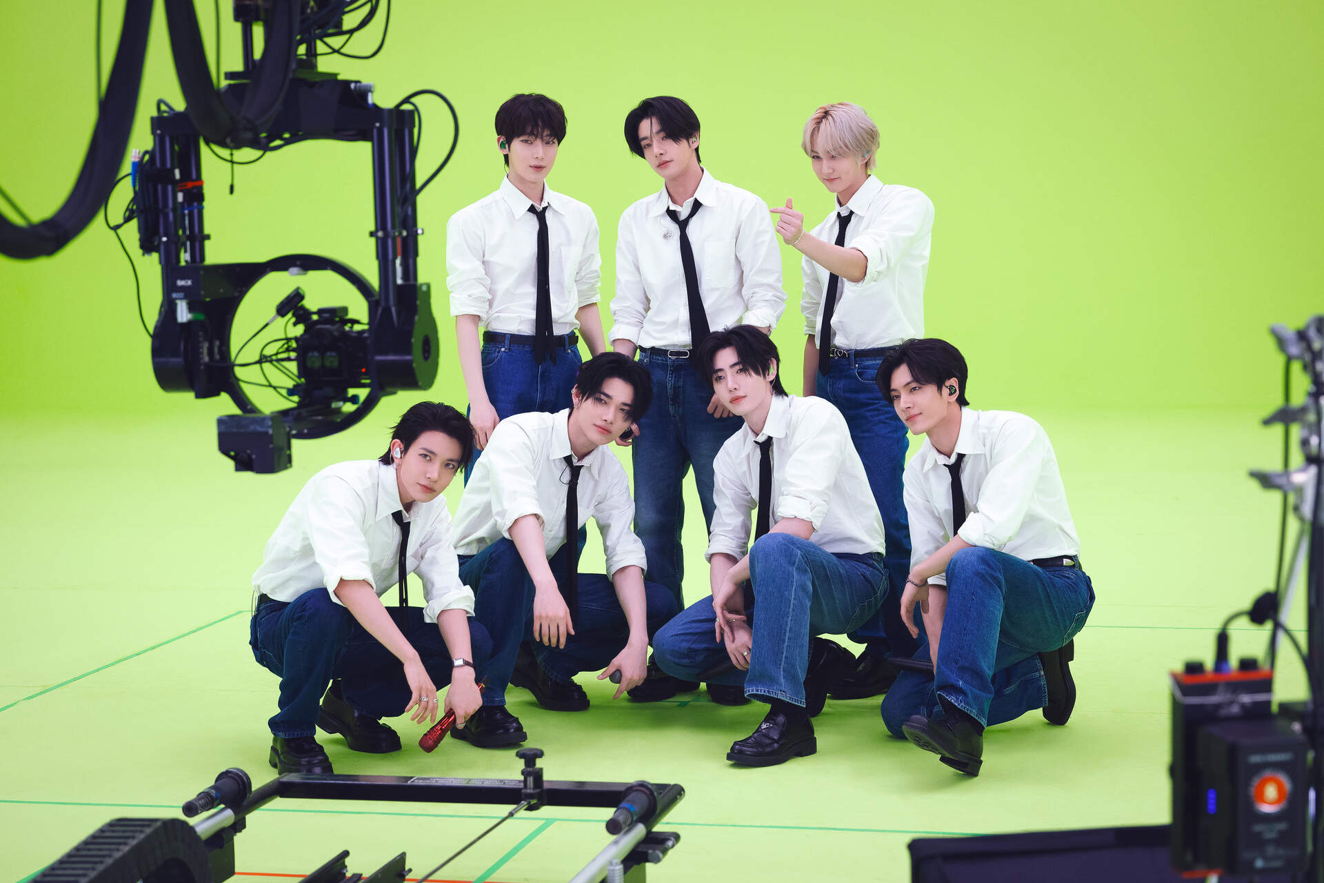 ENHYPEN: IMMERSION IN CINEMAS (korea.) - Szenenbild 1 von 1