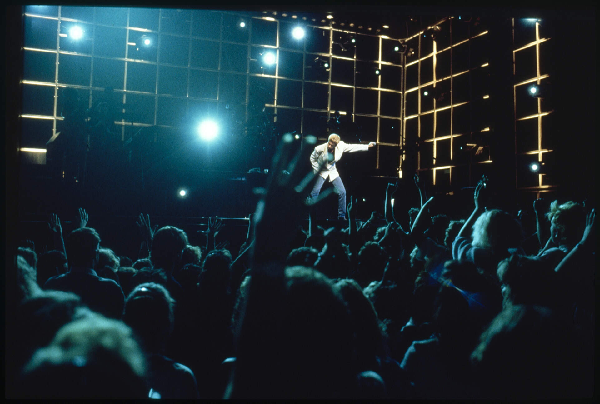 George Michael - The Faith Tour (engl.) - Szenenbild 4 von 6