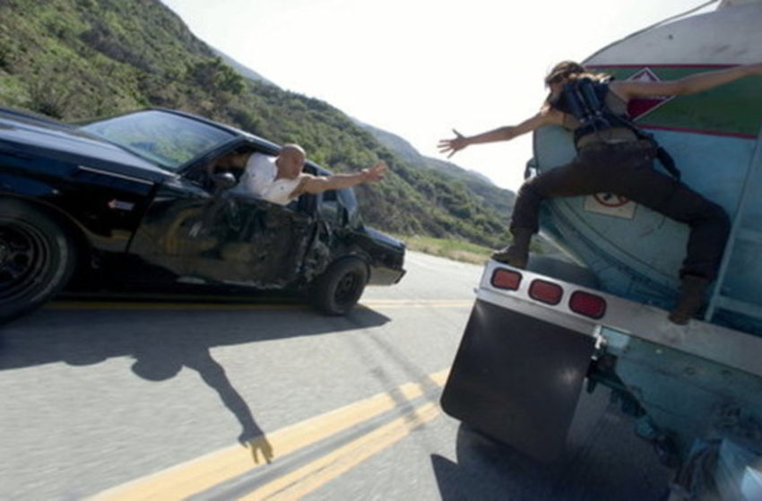 Fast + Furious 4: Neues Modell. Originalteile - Szenenbild 1 von 15