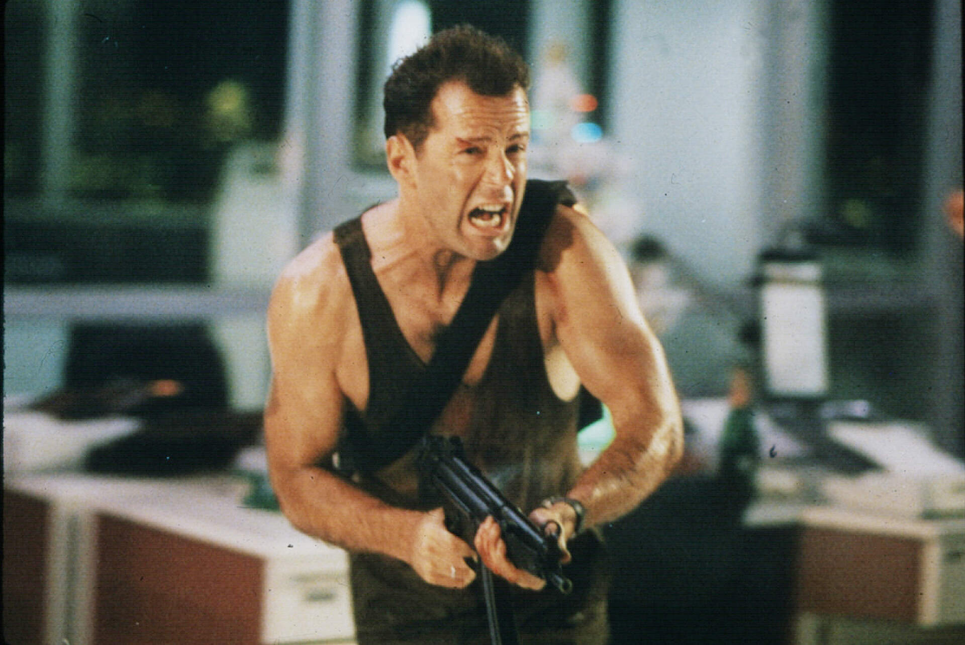 Stirb langsam 1 - Szenenbild 1 von 15