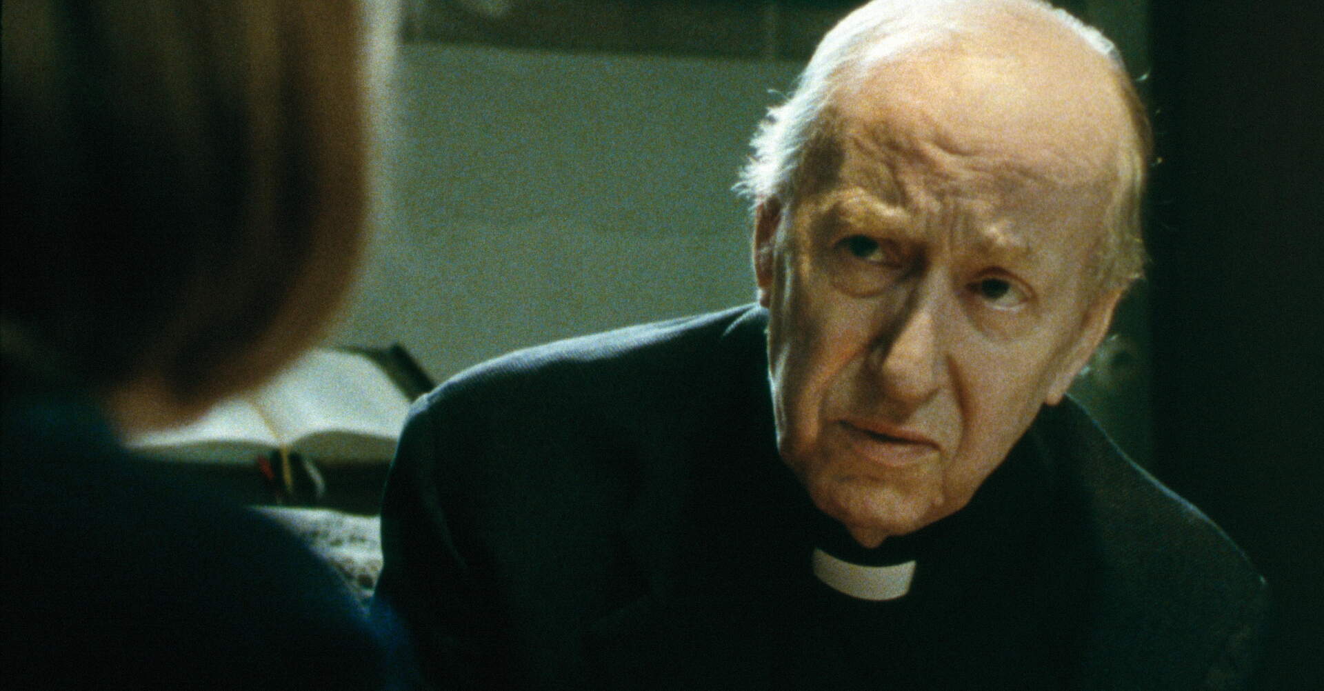 Requiem - Szenenbild 15 von 16