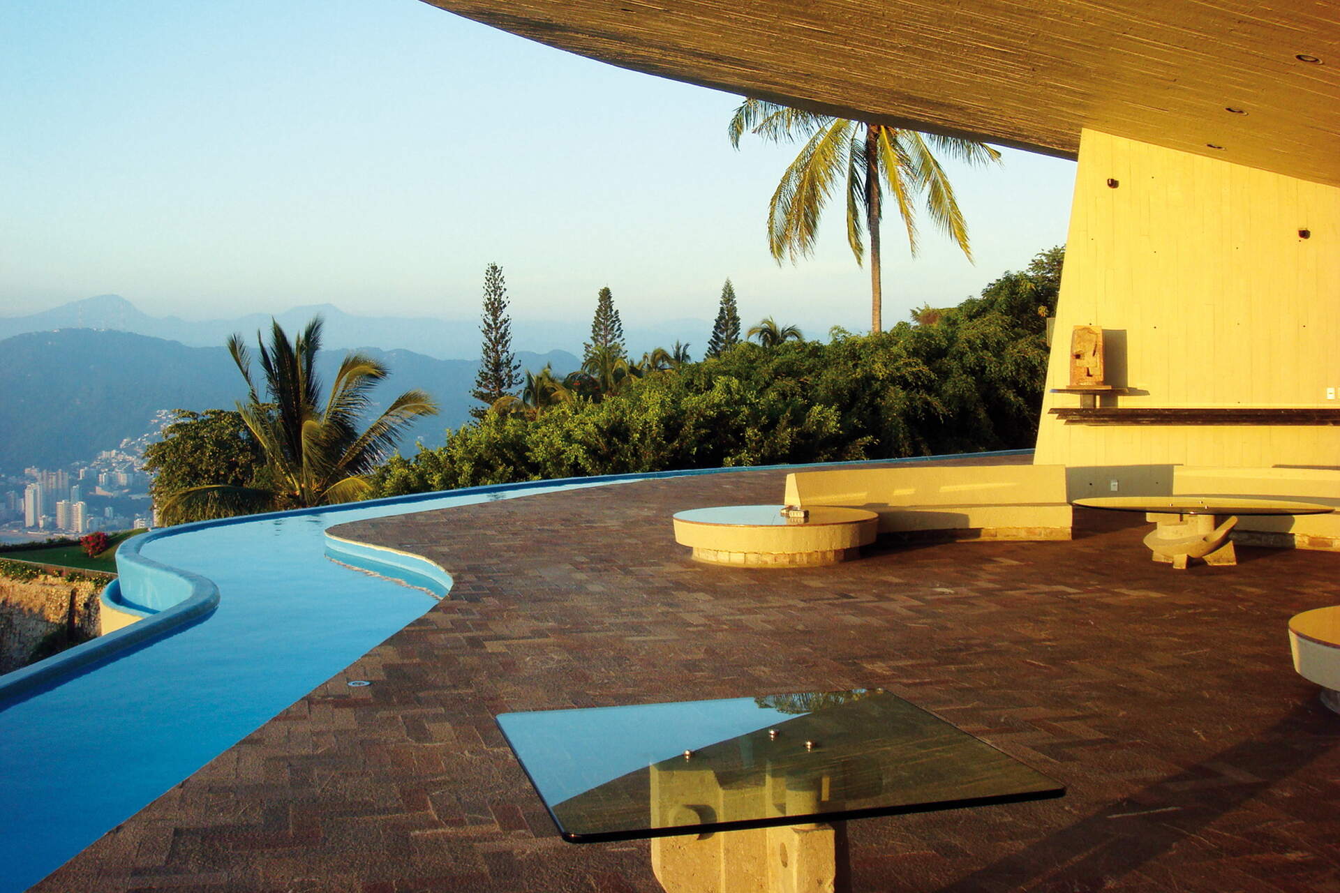 Infinite Space: Der Architekt John Lautner (engl.) - Szenenbild 2 von 4