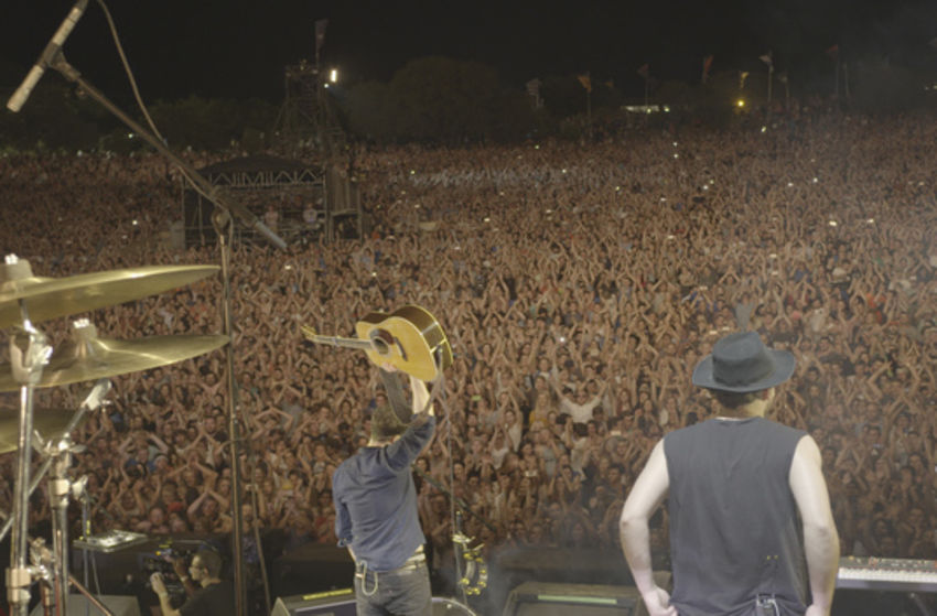 Mumford + Sons: Dust and Thunder - Szenenbild 2 von 3