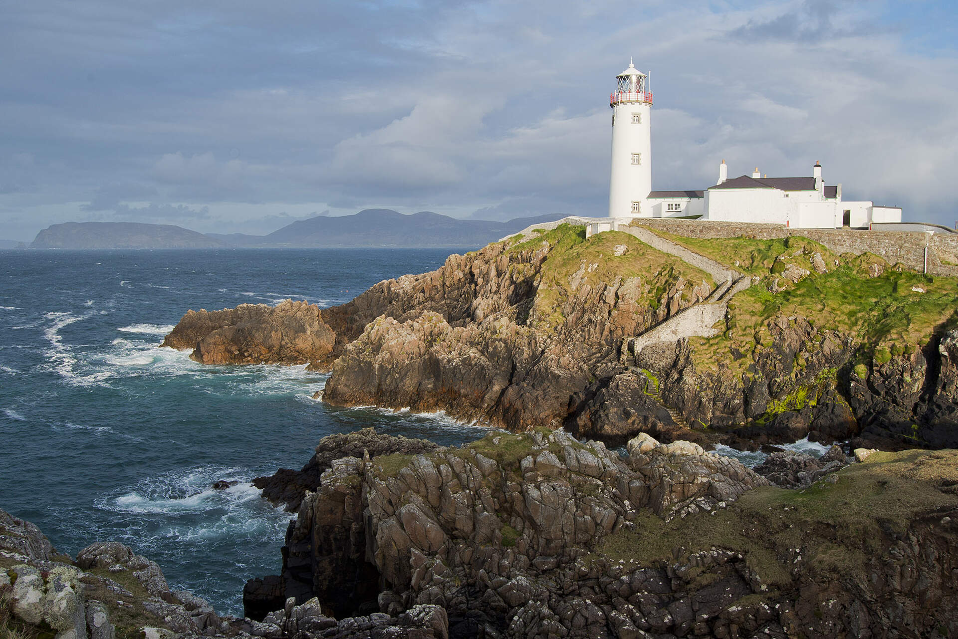 IRLAND - Die Magie der grünen Insel (Live Reportage) - Szenenbild 2 von 4