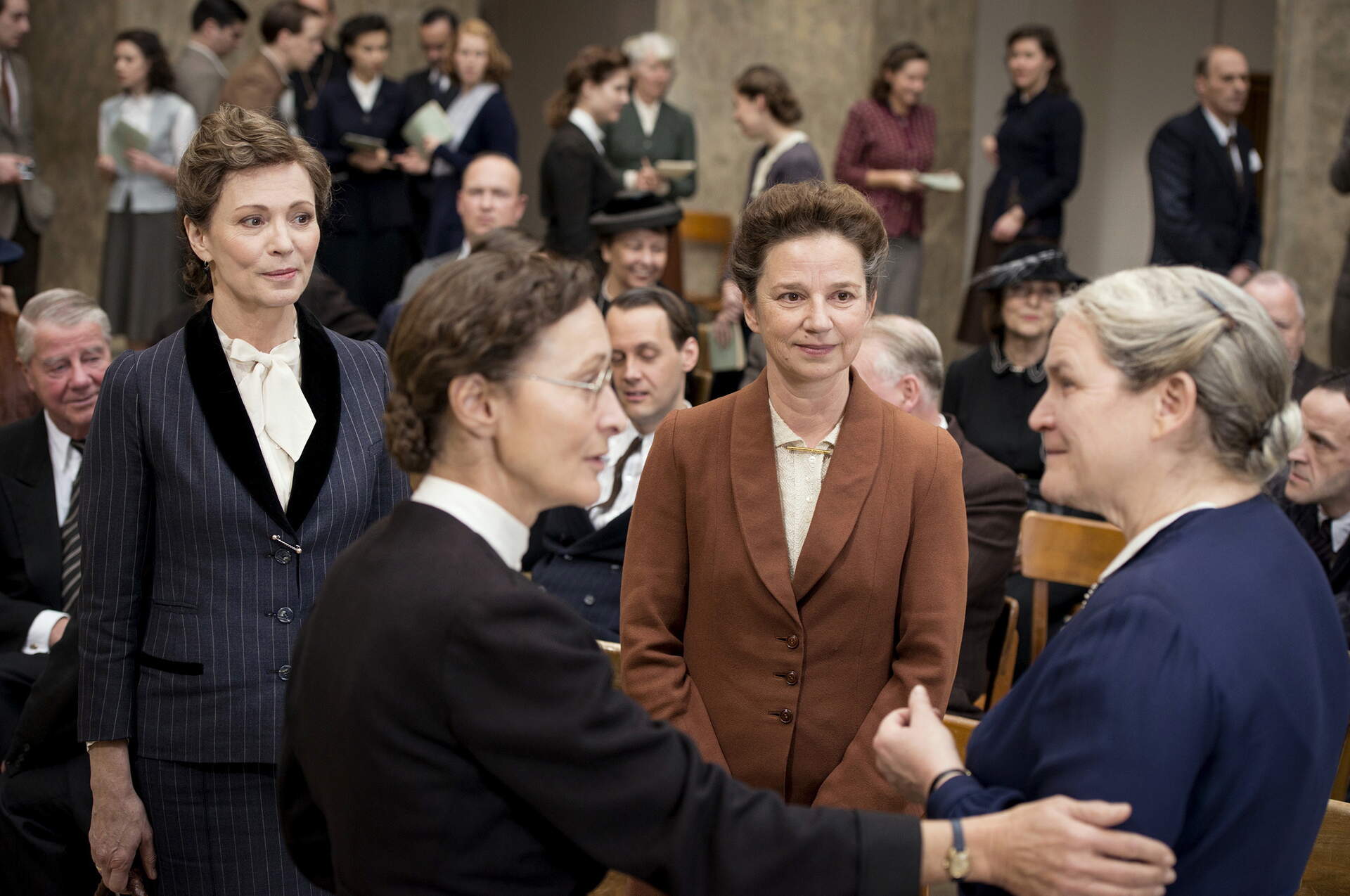 Sternstunde ihres Lebens - Elisabeth Selbert - Szenenbild 6 von 15